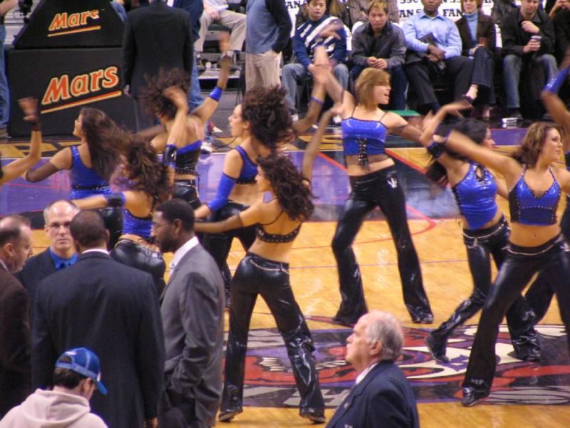 Raptors - 02.04.2005 200.jpg